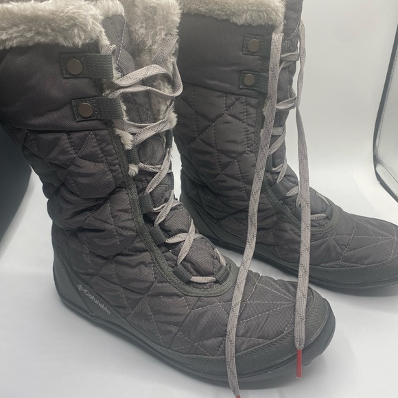 Columbia Minx Mid II Omni Heat Waterproof Snow Boots women’s Size 9 - Picture 11 of 12